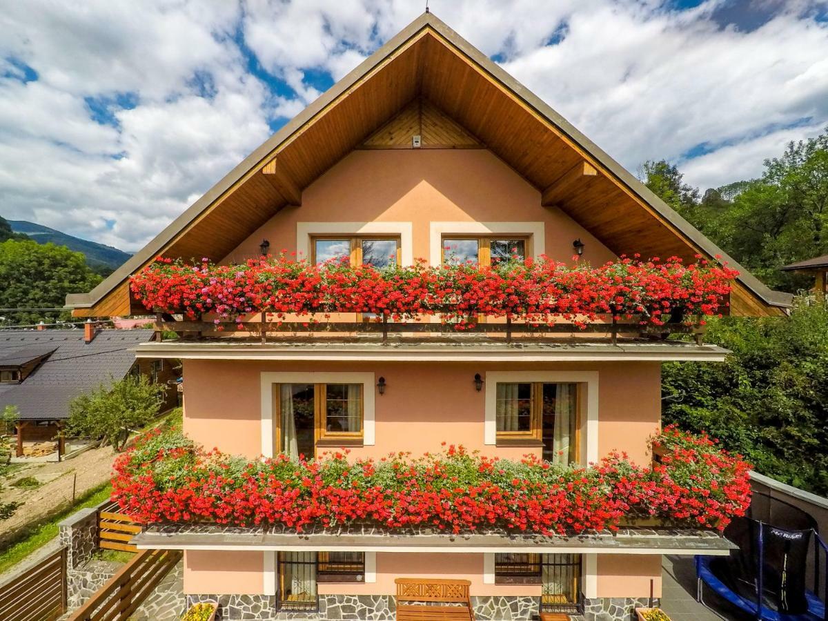Holiday Home Skalka Mýto pod Ďumbierom Zewnętrze zdjęcie