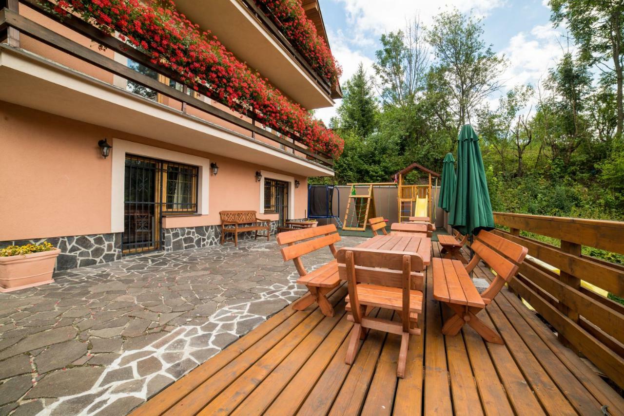 Holiday Home Skalka Mýto pod Ďumbierom Zewnętrze zdjęcie